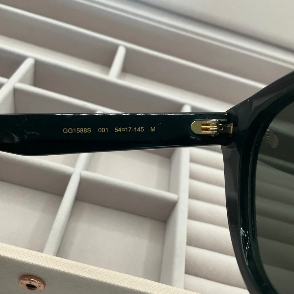 GUCCI GG1588S 001 sunglasses - Picture 4 of 7